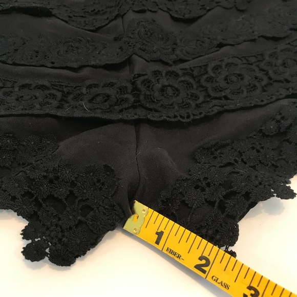Pins and Needles Shorts - Picture 5 of 5